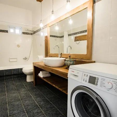 Amalthia דירה קרפאטוס